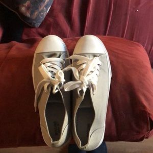 Brand new size 8 shoes